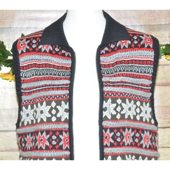 Rafaella Ladies M Zip Up Christmas Sweater Vest Snowflakes Winter Black & Red - Picture 6 of 11